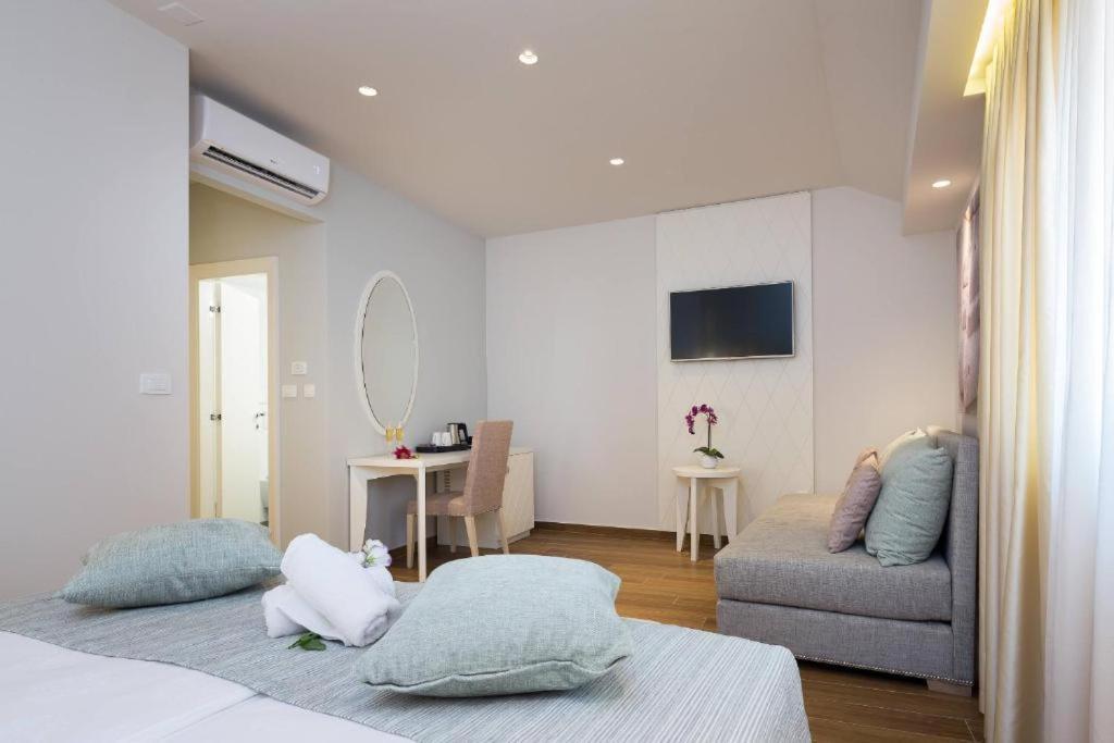 Balatura The Fine Bed&Breakfast Split Buitenkant foto