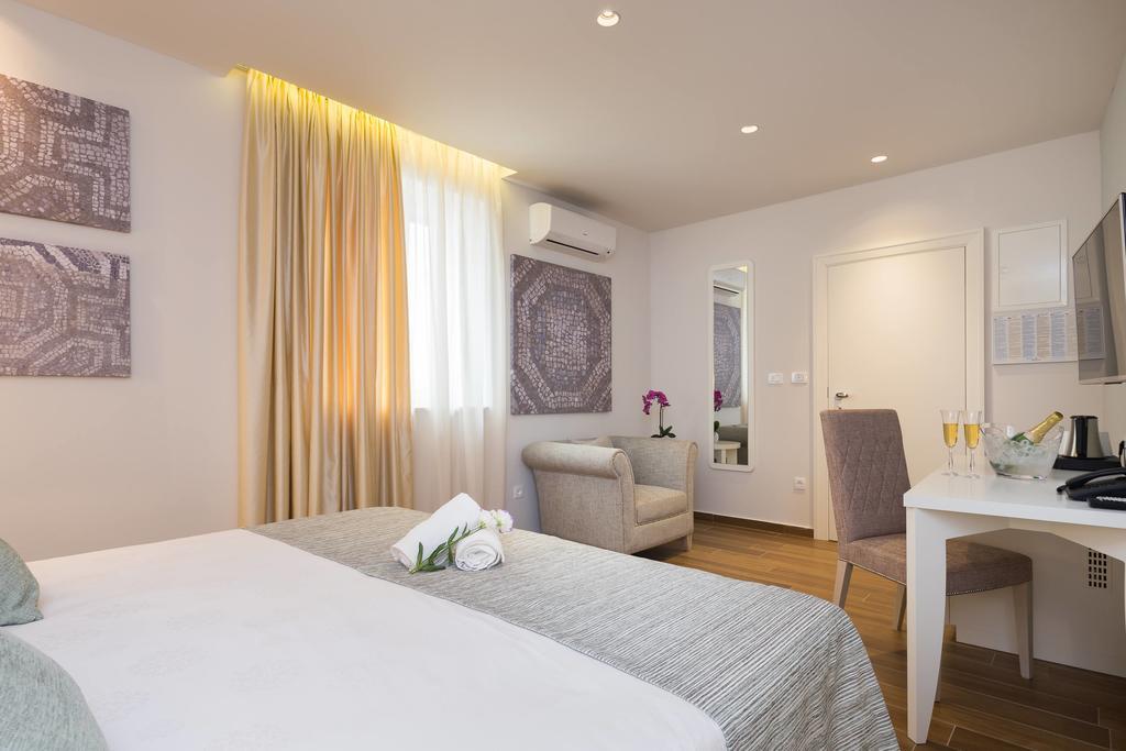 Balatura The Fine Bed&Breakfast Split Buitenkant foto