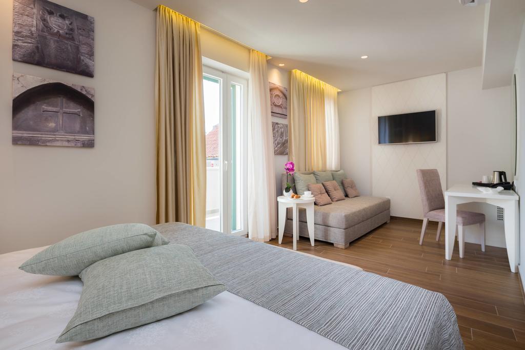 Balatura The Fine Bed&Breakfast Split Buitenkant foto