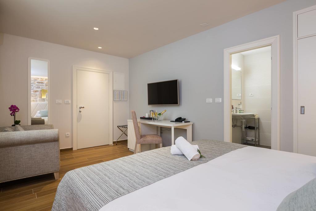 Balatura The Fine Bed&Breakfast Split Buitenkant foto
