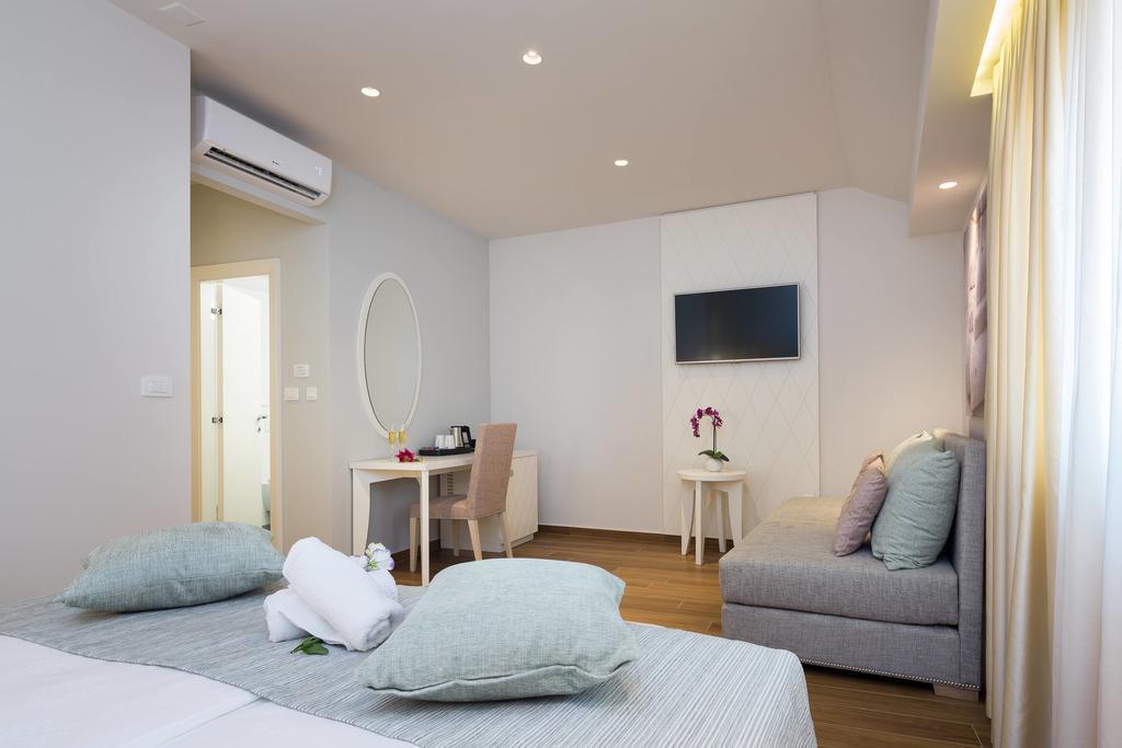Balatura The Fine Bed&Breakfast Split Buitenkant foto