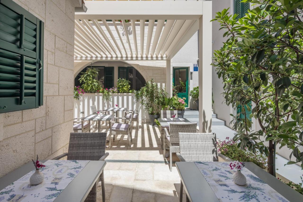 Balatura The Fine Bed&Breakfast Split Buitenkant foto